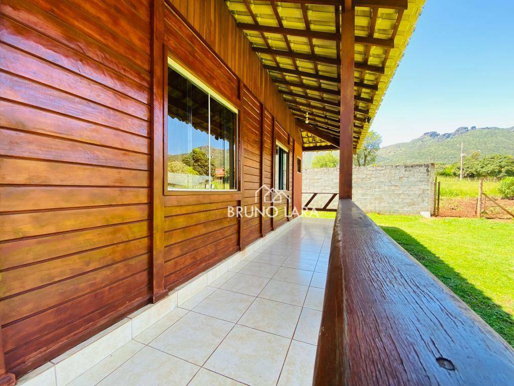 Chácara à venda com 2 quartos, 350m² - Foto 13