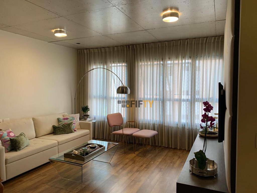 Apartamento à venda e aluguel com 2 quartos, 70m² - Foto 2