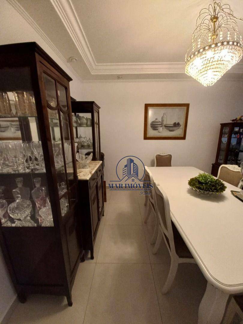 Apartamento à venda com 3 quartos, 140m² - Foto 4