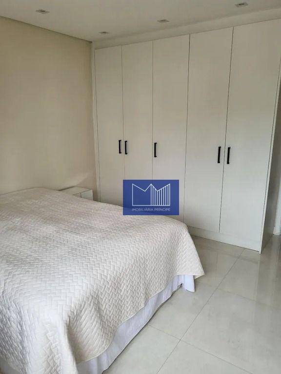 Apartamento para alugar com 3 quartos, 146m² - Foto 3