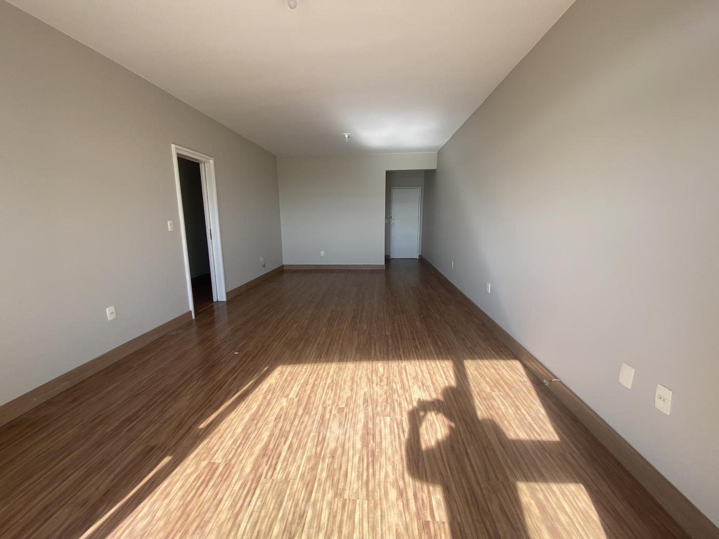 Apartamento à venda com 3 quartos, 111m² - Foto 10