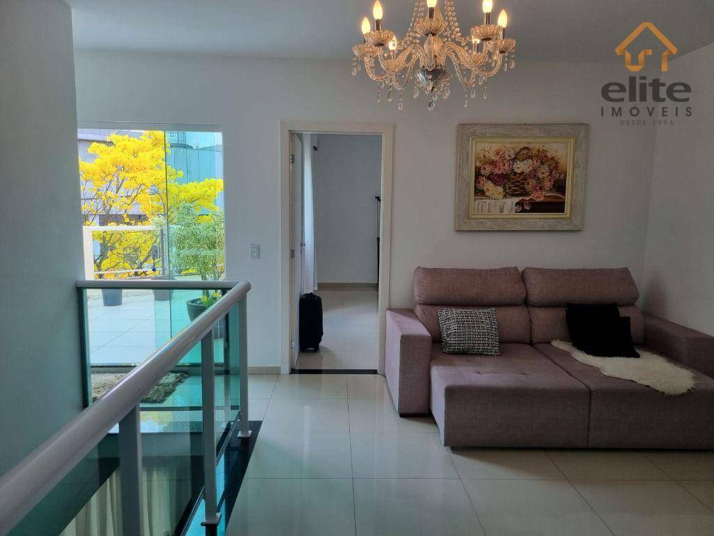 Casa à venda com 3 quartos, 328m² - Foto 14