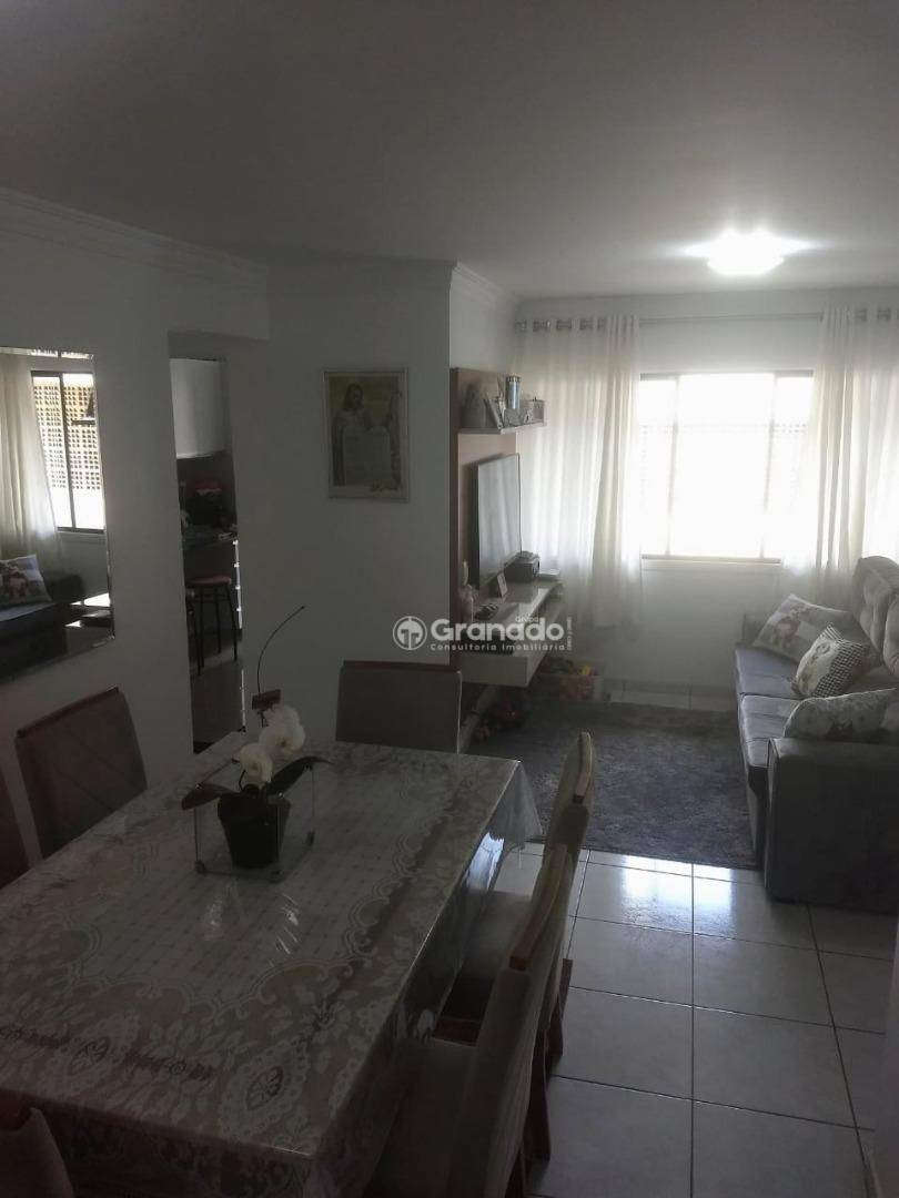 Apartamento à venda com 2 quartos, 57m² - Foto 14