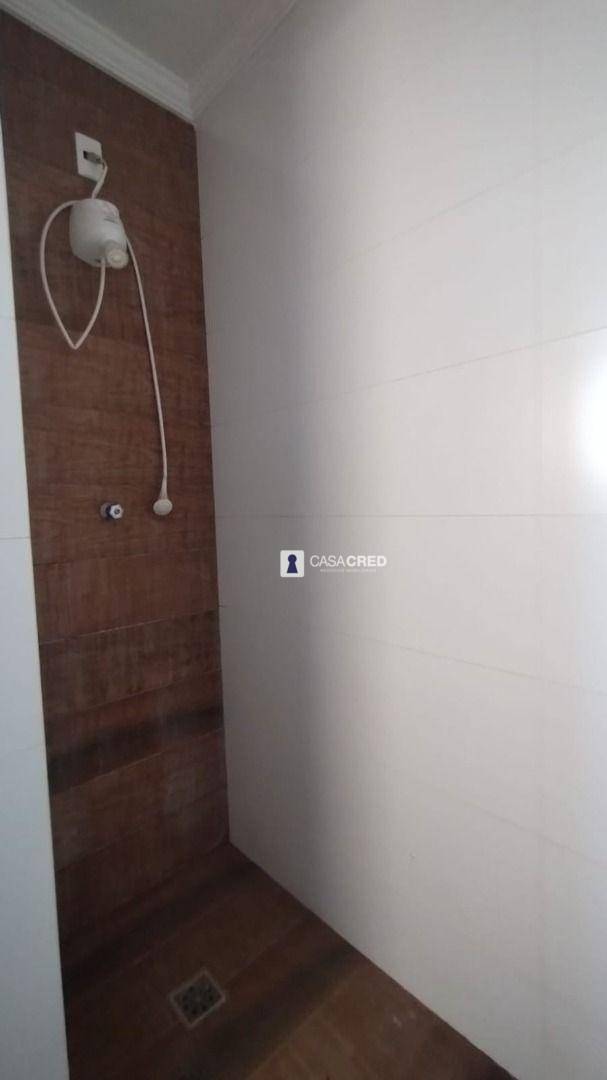 Casa para alugar com 2 quartos, 115m² - Foto 14