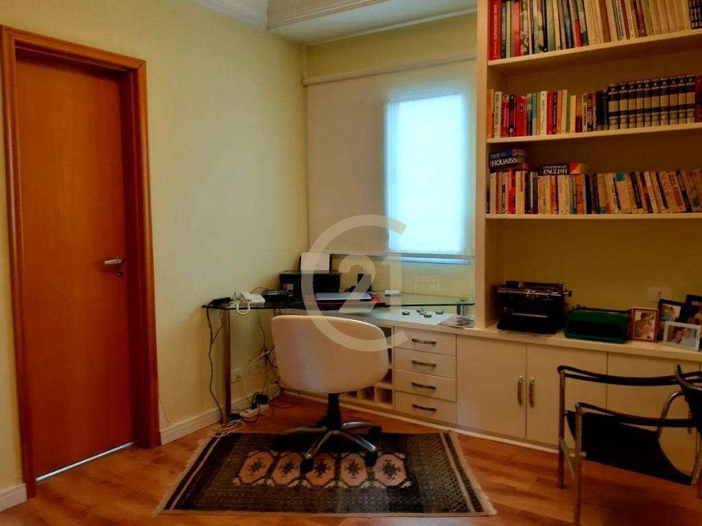 Apartamento à venda com 4 quartos, 189m² - Foto 4