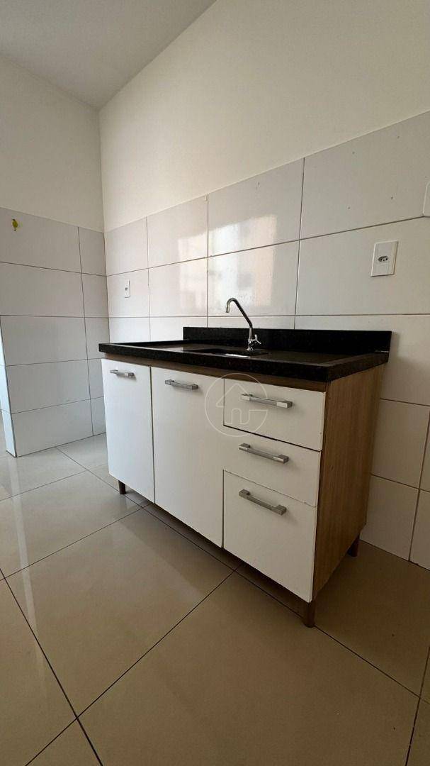 Apartamento para alugar com 3 quartos, 70m² - Foto 5