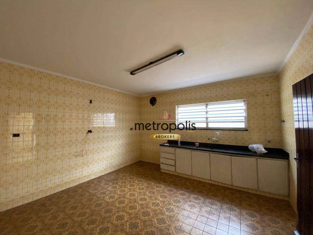 Sobrado à venda e aluguel com 3 quartos, 169m² - Foto 9