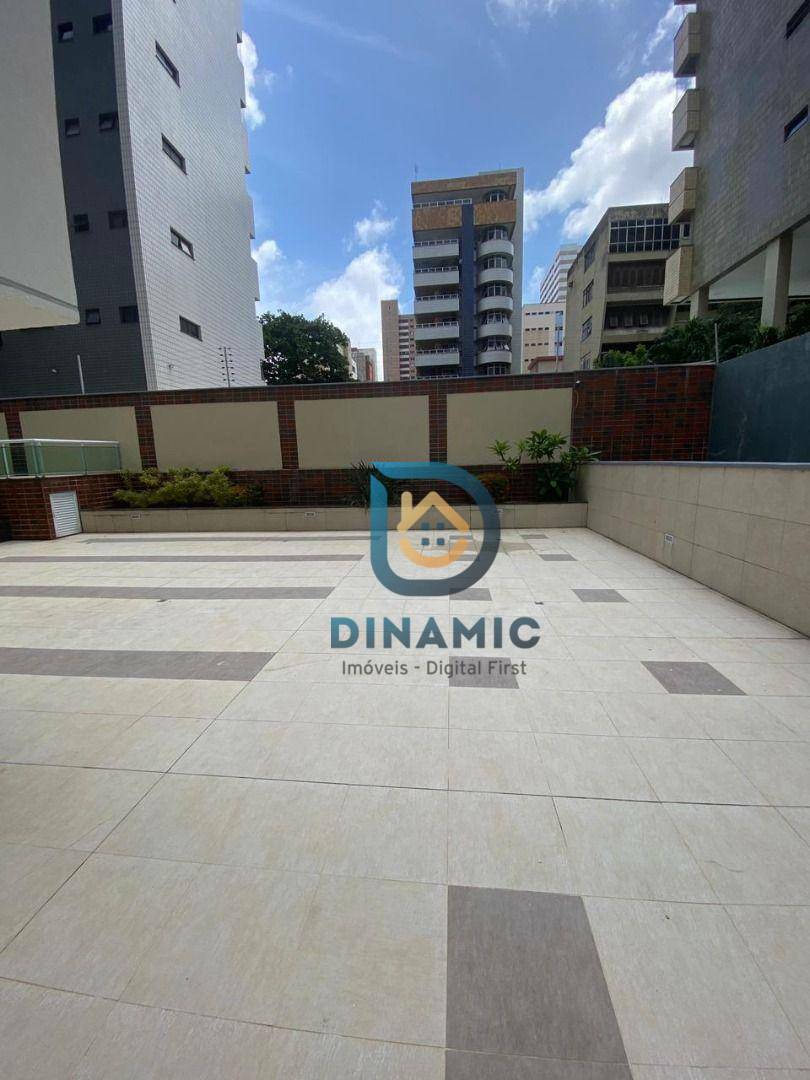 Apartamento à venda com 3 quartos, 260m² - Foto 6