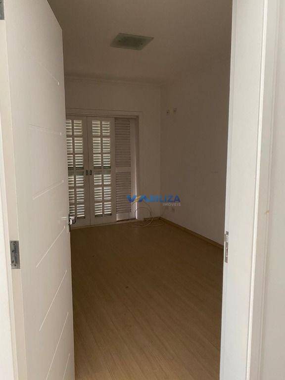 Sobrado à venda com 4 quartos, 600m² - Foto 16