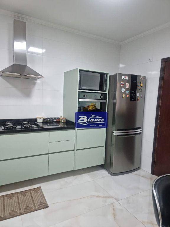 Apartamento à venda com 3 quartos, 94m² - Foto 44