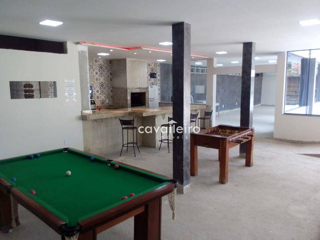 Casa à venda com 7 quartos, 650m² - Foto 37