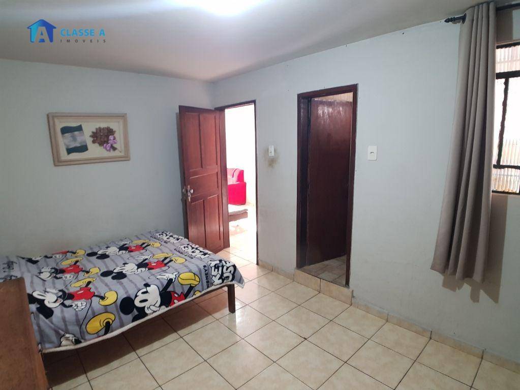 Casa de Condomínio à venda com 3 quartos, 380m² - Foto 13