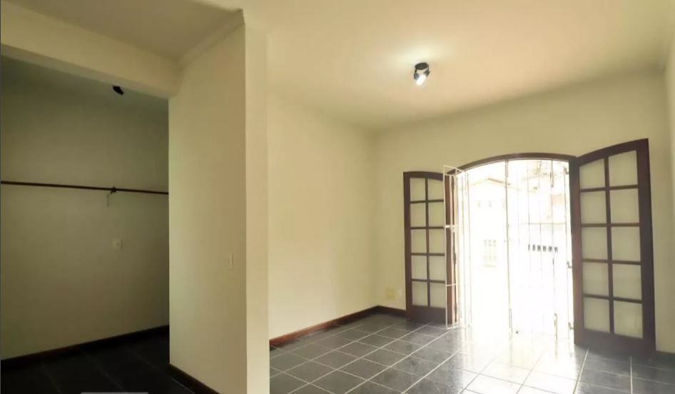 Sobrado à venda com 3 quartos, 200m² - Foto 5