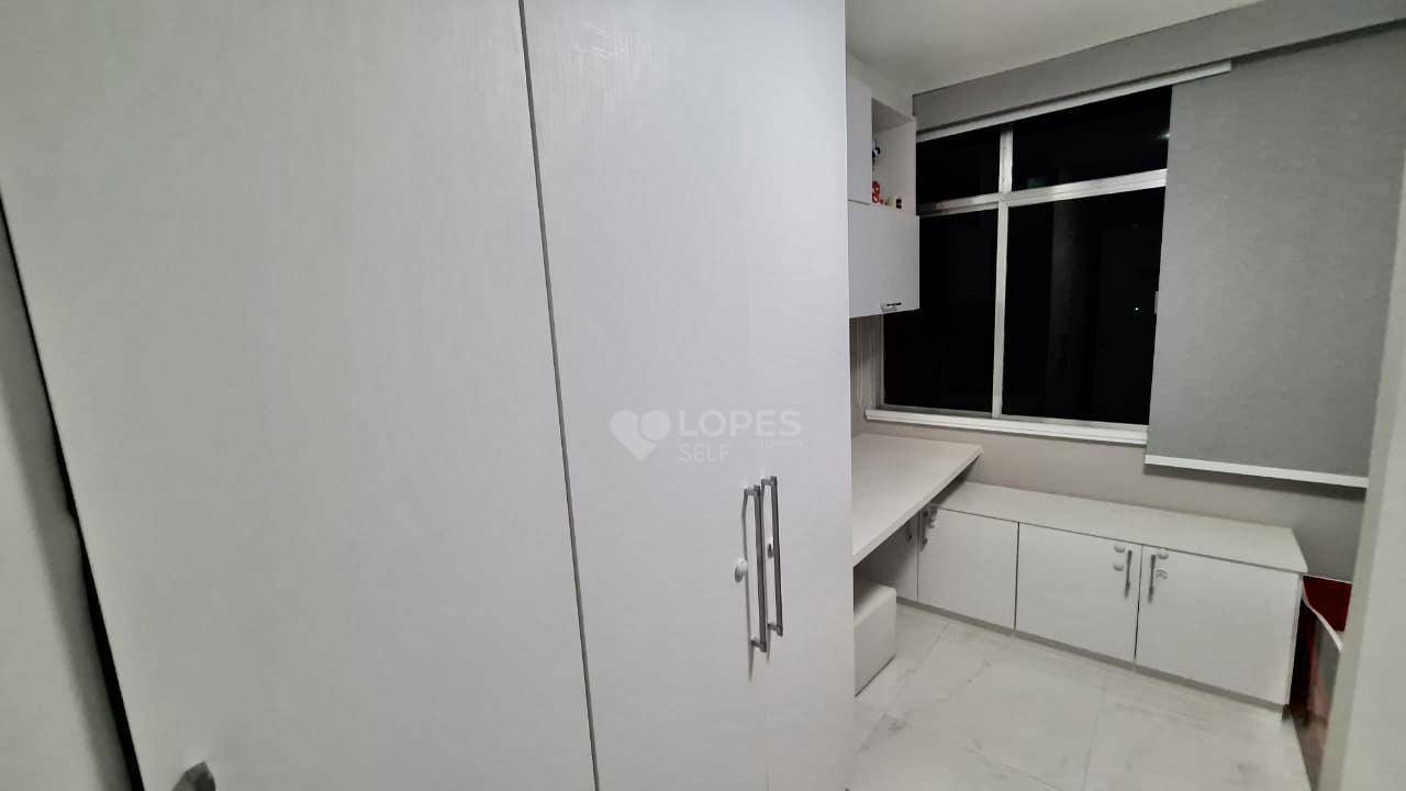 Apartamento à venda com 3 quartos, 130m² - Foto 5