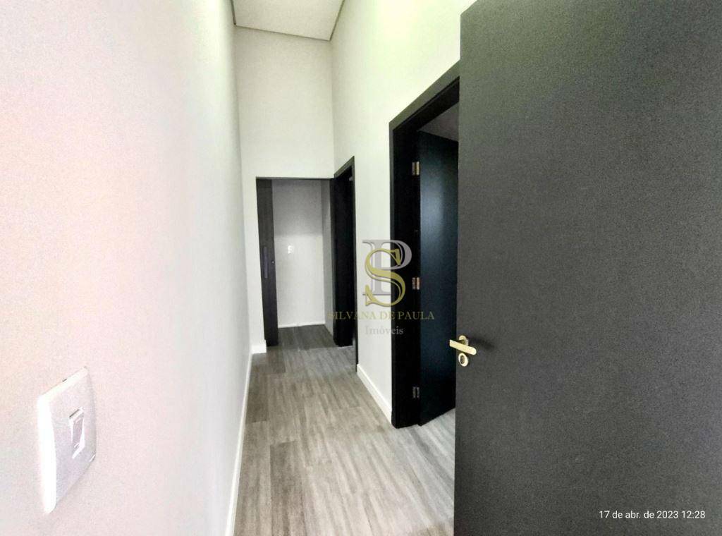 Casa à venda com 3 quartos, 230m² - Foto 19