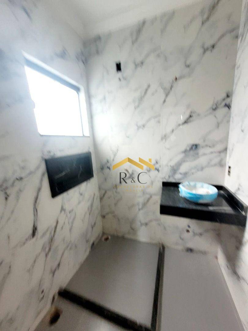 Casa à venda com 3 quartos, 72m² - Foto 11