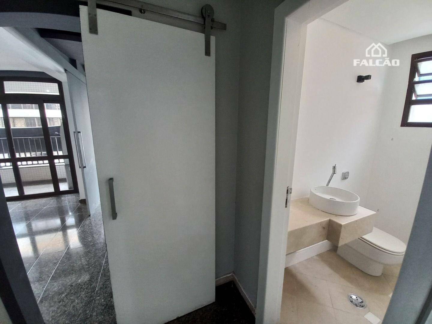 Apartamento à venda com 4 quartos, 250m² - Foto 8