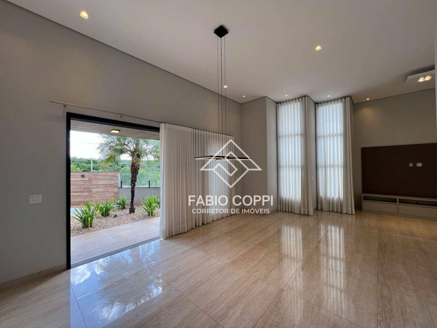 Casa de Condomínio à venda com 3 quartos, 222m² - Foto 5