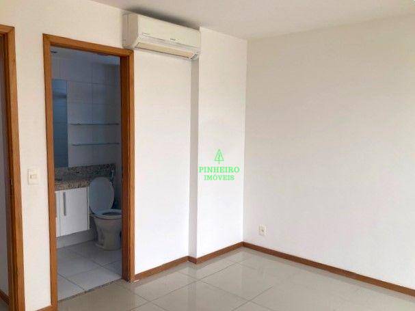 Apartamento à venda com 3 quartos, 120m² - Foto 19