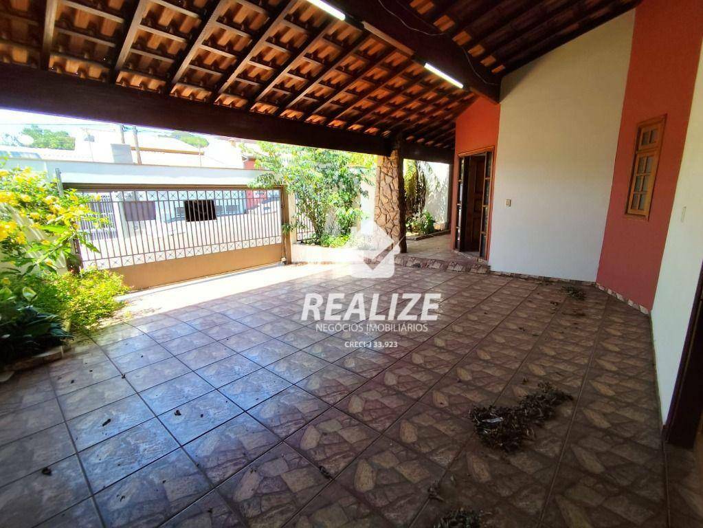 Casa à venda com 3 quartos, 144m² - Foto 3