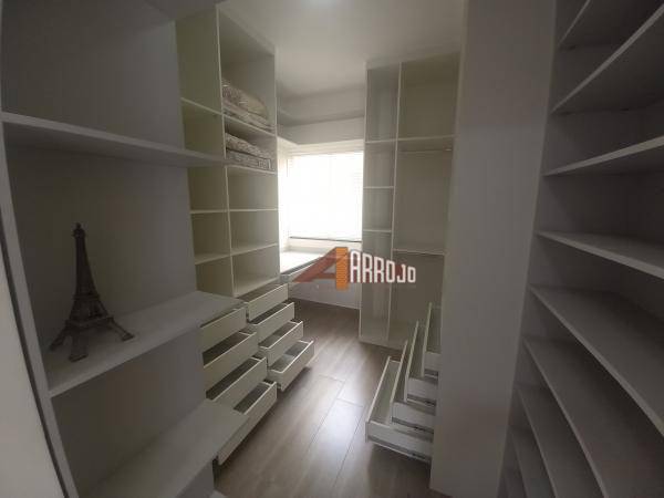 Sobrado à venda com 2 quartos, 104m² - Foto 10