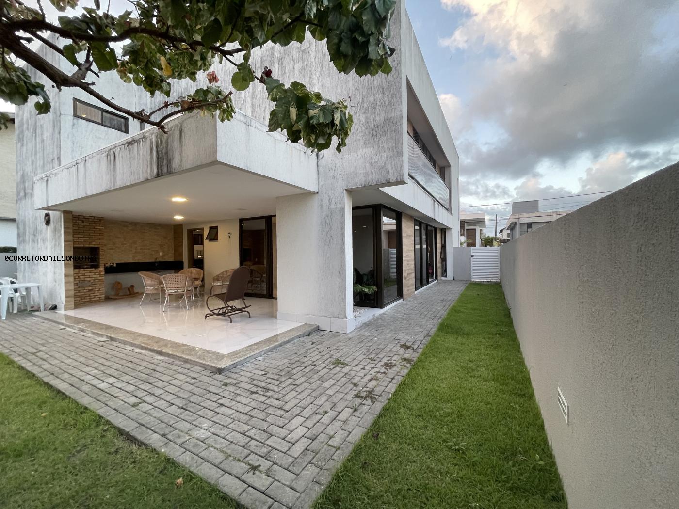 Casa de Condomínio à venda com 4 quartos, 303m² - Foto 45