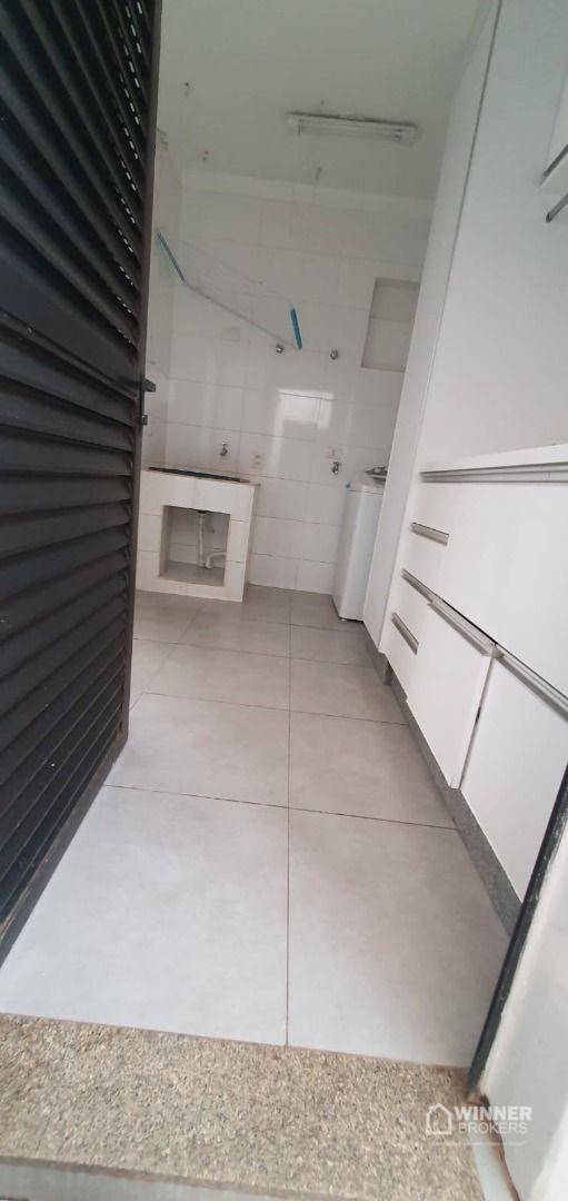 Sobrado à venda com 4 quartos, 383m² - Foto 17