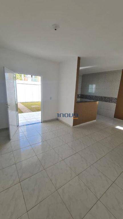 Casa à venda com 3 quartos, 91m² - Foto 9