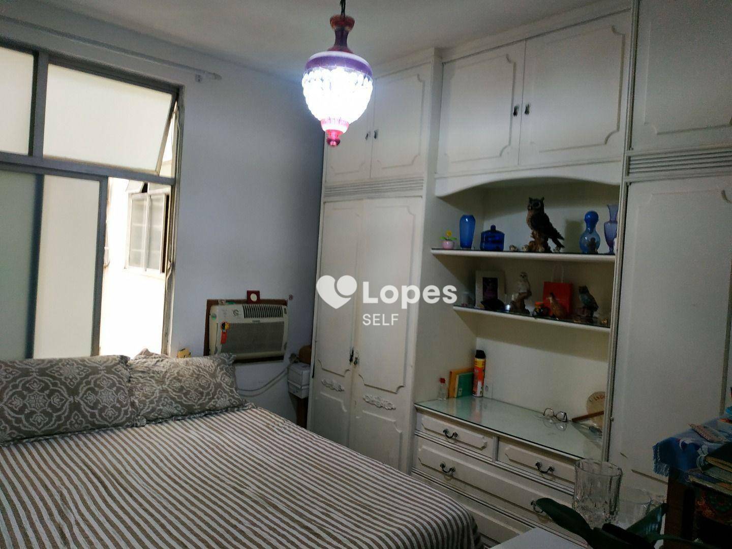 Apartamento à venda com 4 quartos, 150m² - Foto 6