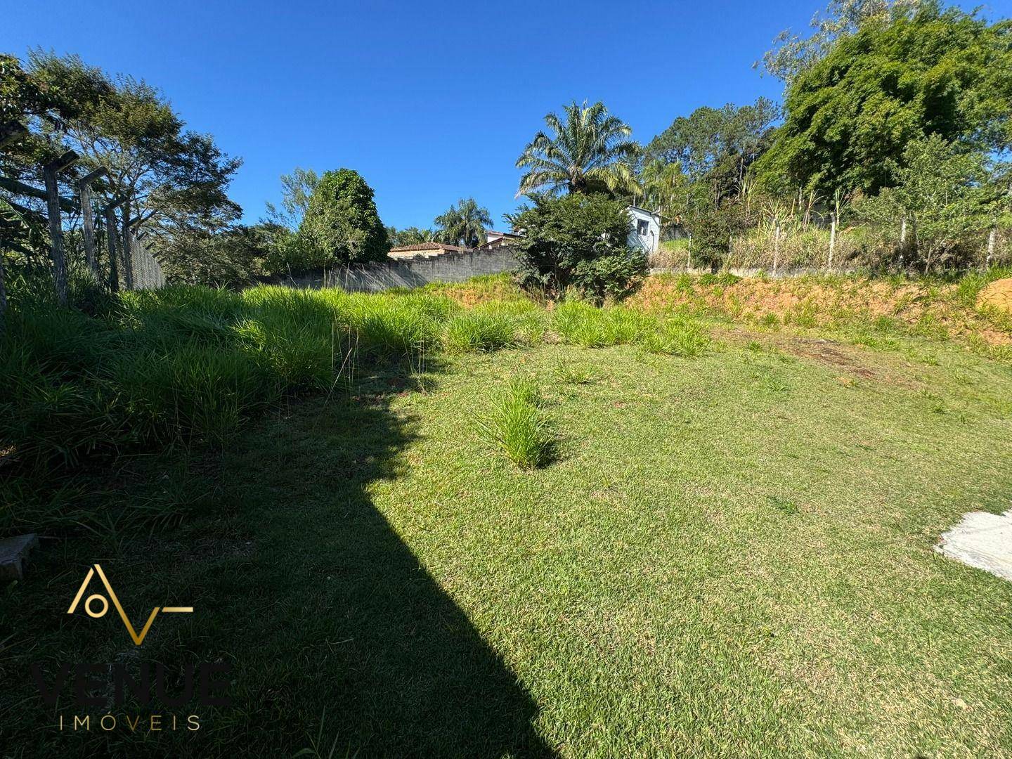 Chácara à venda com 2 quartos, 100m² - Foto 13