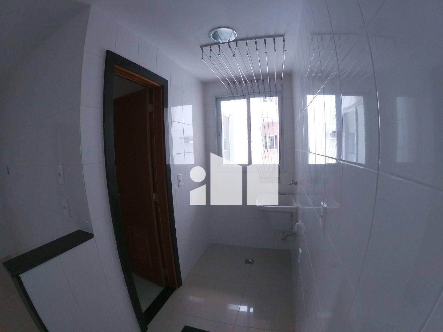 Apartamento à venda com 3 quartos, 98m² - Foto 3