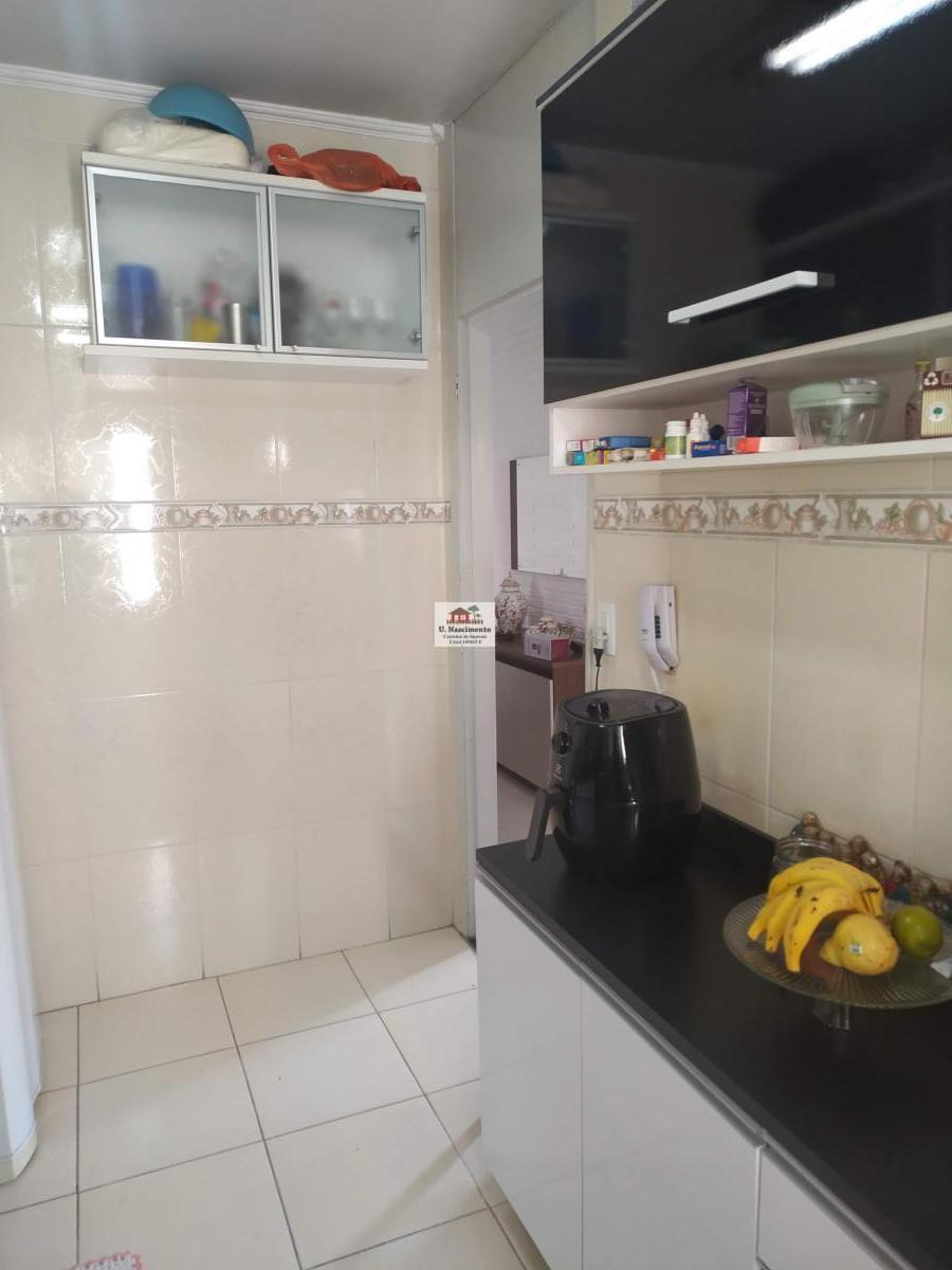 Apartamento à venda com 2 quartos, 49m² - Foto 5