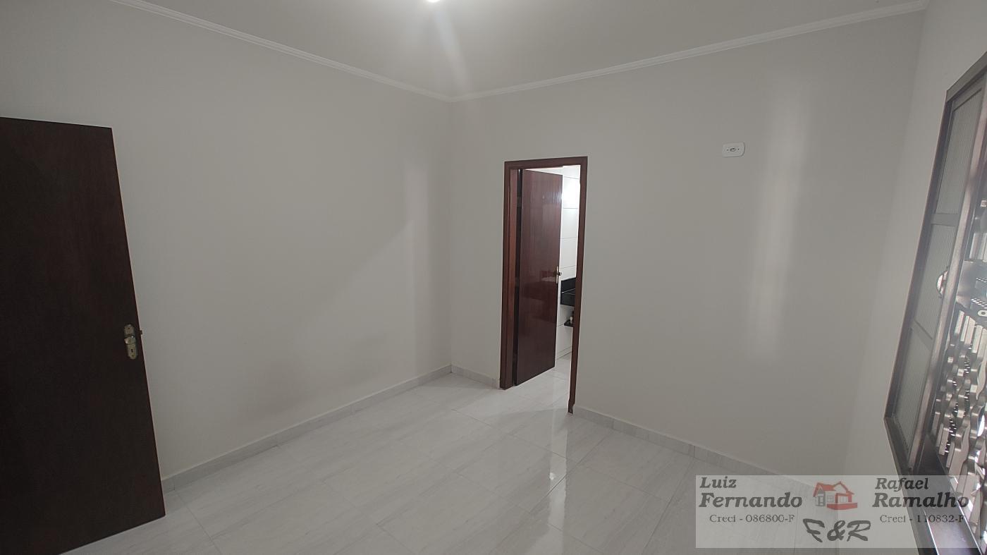 Casa à venda com 3 quartos, 352m² - Foto 15