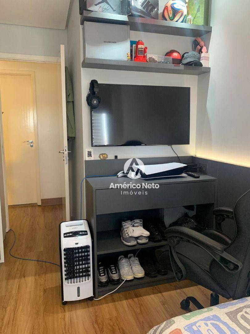 Apartamento à venda com 2 quartos, 67m² - Foto 10