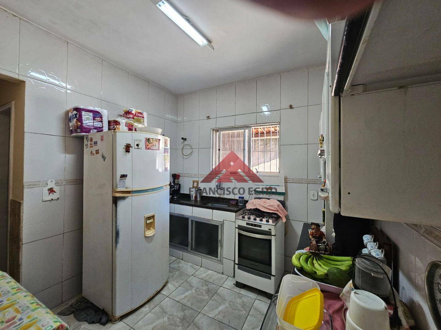 Casa à venda com 2 quartos, 80m² - Foto 18