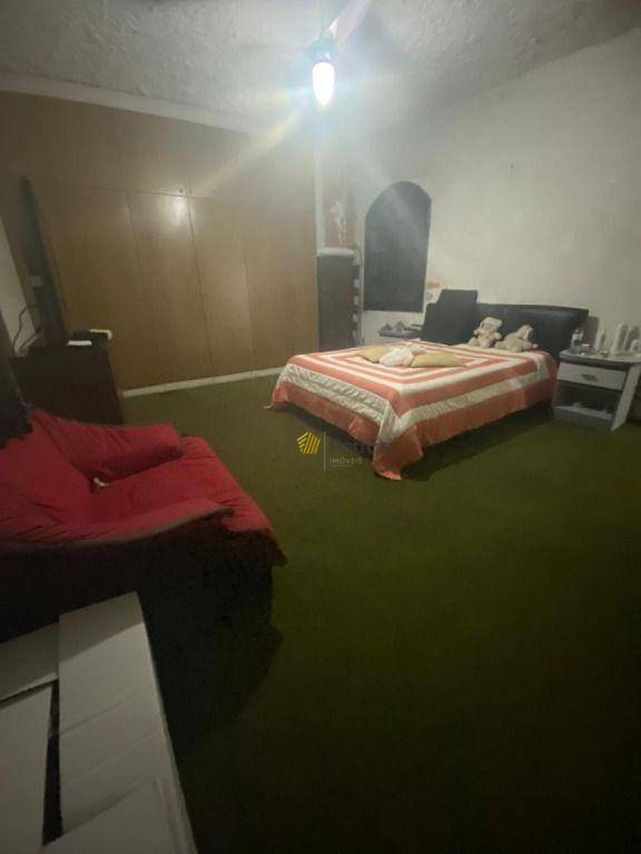 Sobrado à venda com 3 quartos, 205m² - Foto 24