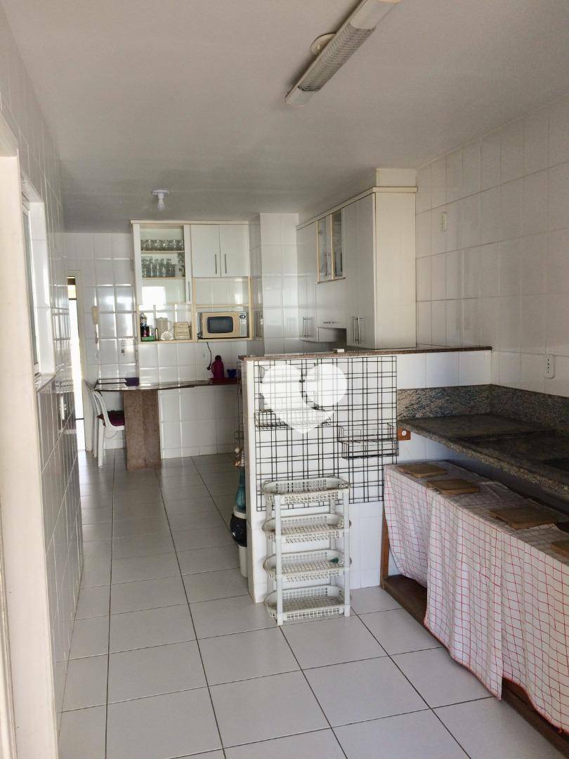 Cobertura à venda com 3 quartos, 233m² - Foto 4