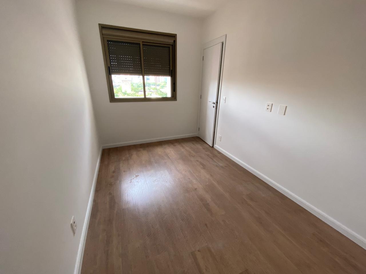 Apartamento à venda com 3 quartos, 94m² - Foto 11