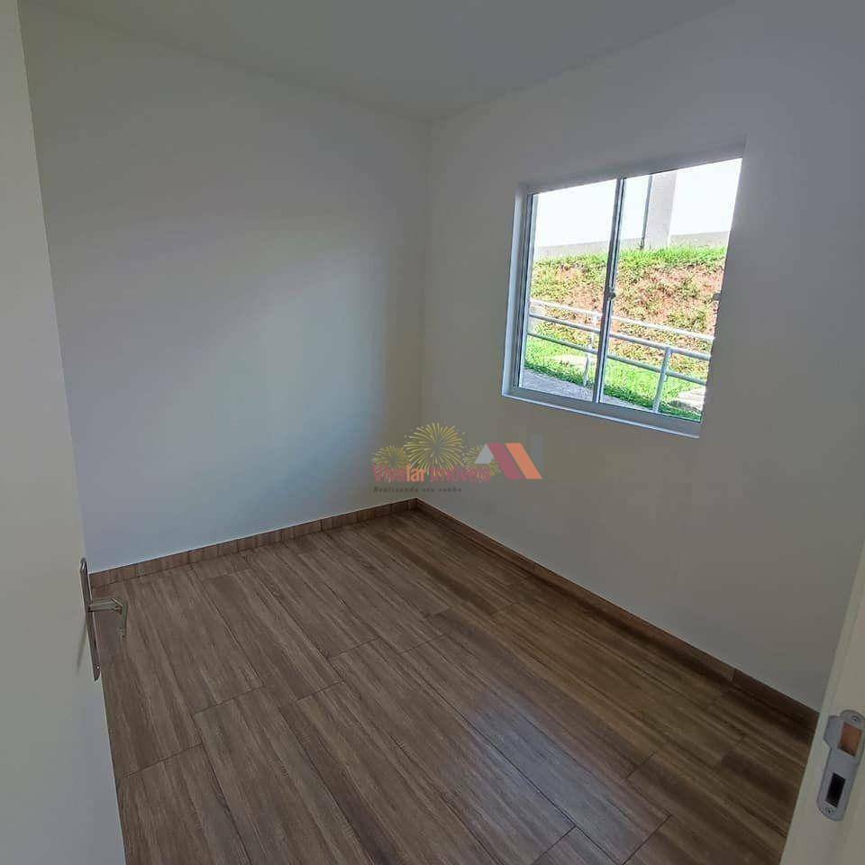 Apartamento à venda com 2 quartos, 42m² - Foto 4