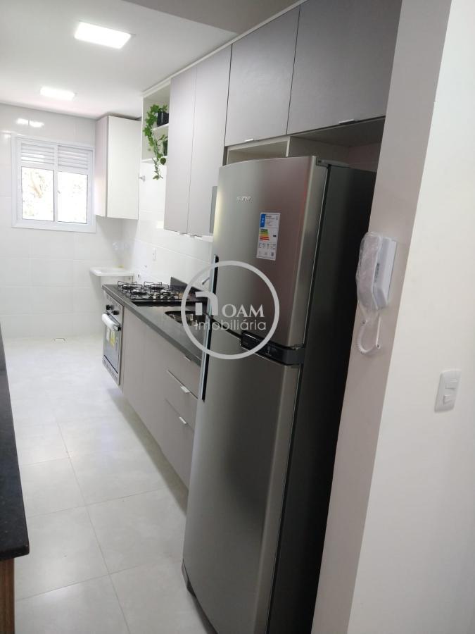 Apartamento à venda com 2 quartos, 64m² - Foto 3