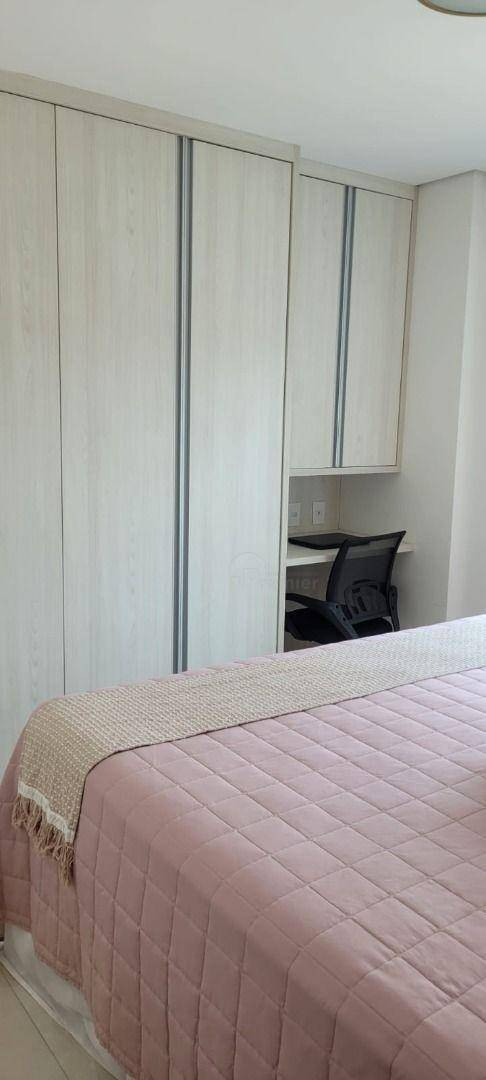 Apartamento à venda com 3 quartos, 86m² - Foto 13