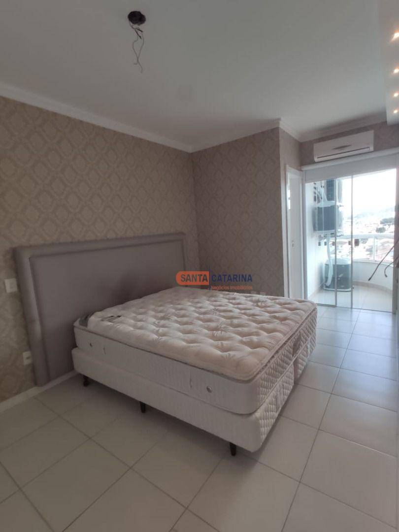 Apartamento à venda com 2 quartos, 102m² - Foto 17