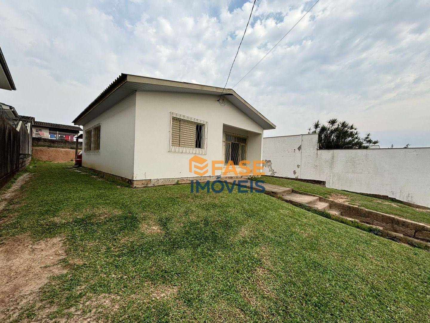 Casa à venda com 3 quartos, 68m² - Foto 3