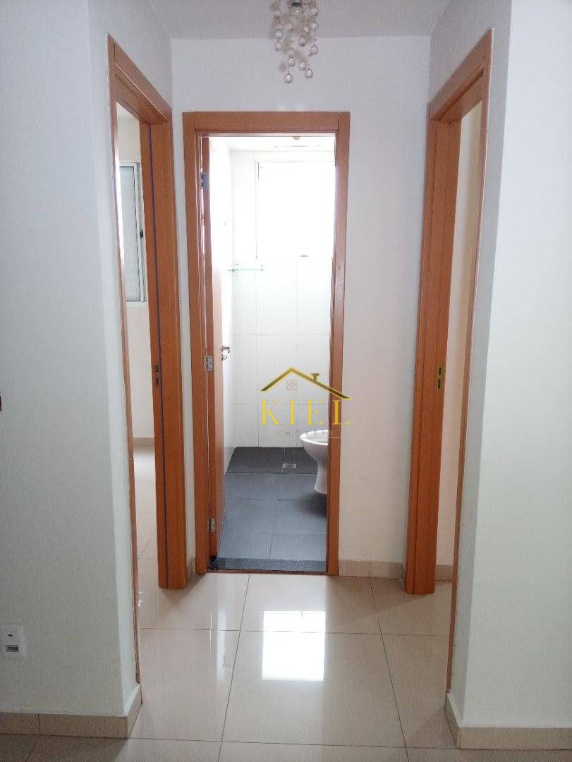 Apartamento à venda com 2 quartos, 41m² - Foto 14