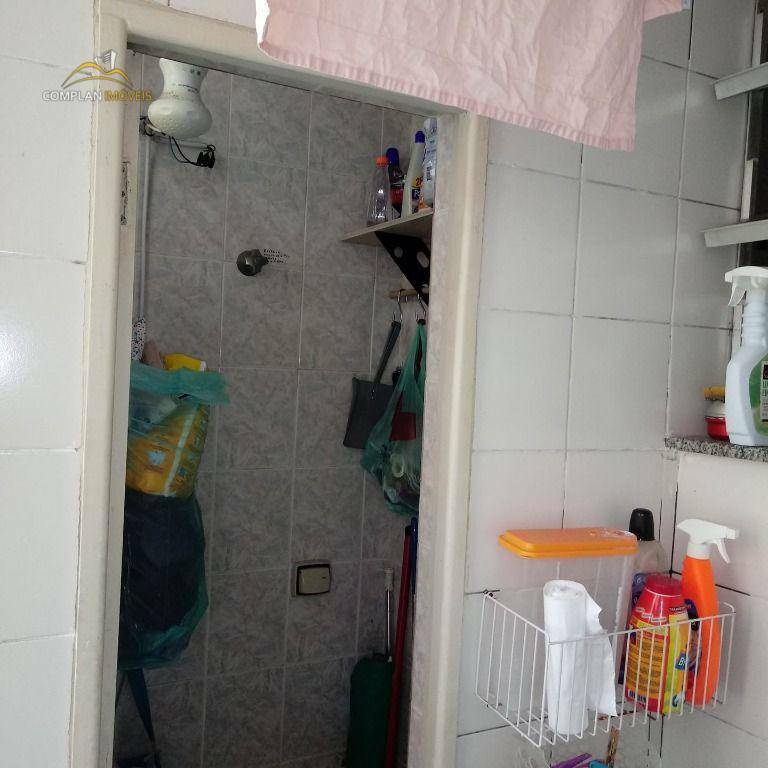 Apartamento à venda com 3 quartos, 81m² - Foto 15