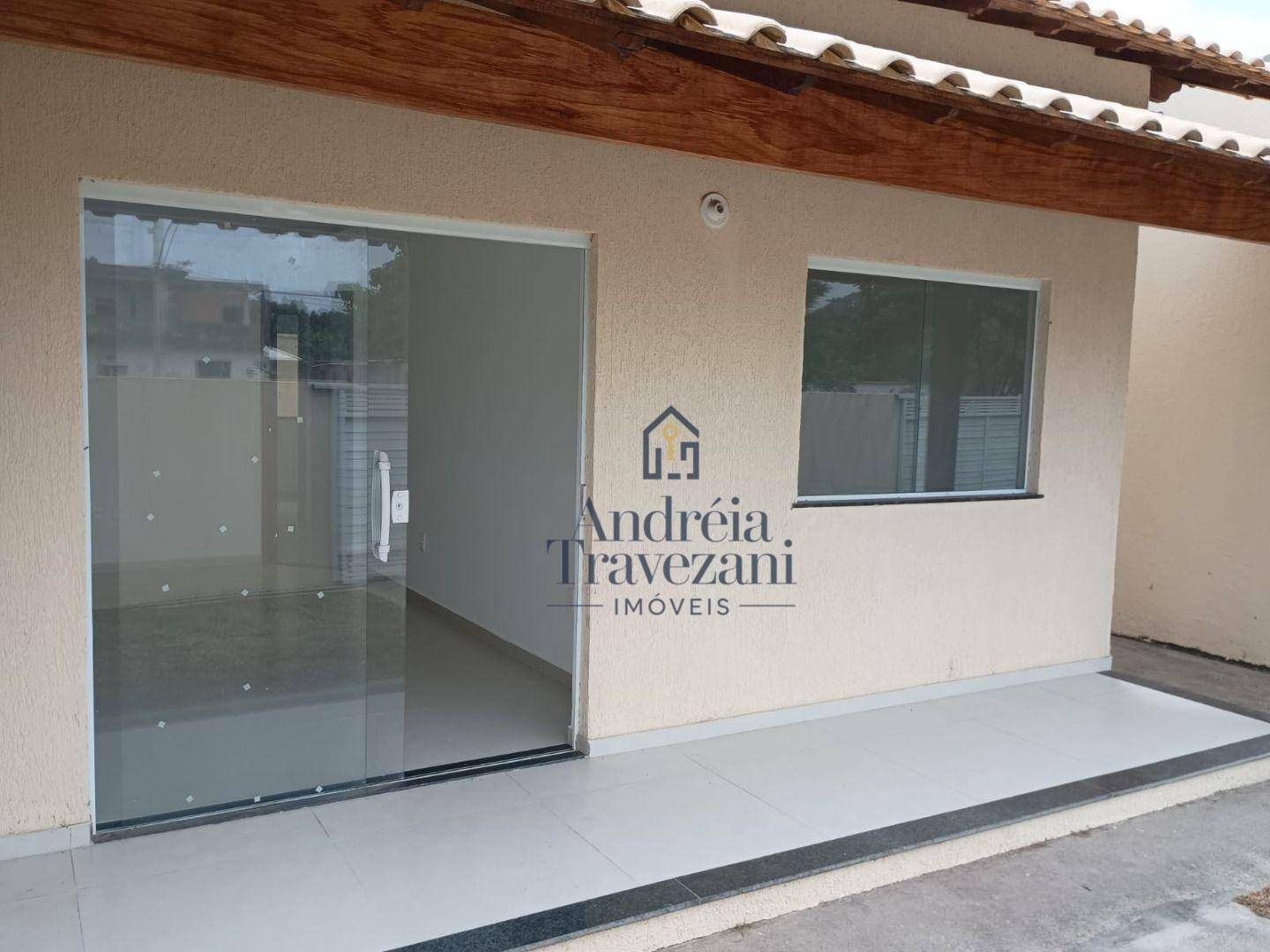 Casa à venda com 2 quartos, 70m² - Foto 11