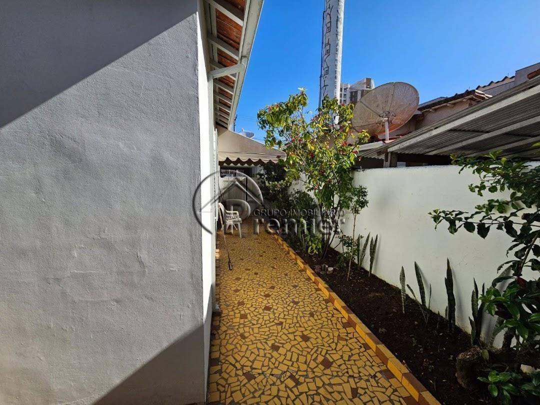 Casa à venda com 2 quartos, 225m² - Foto 19