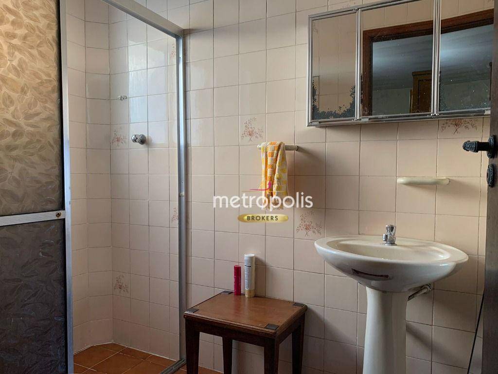 Sobrado à venda com 2 quartos, 240m² - Foto 22