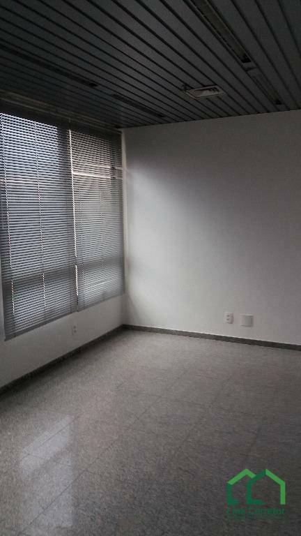 Conjunto Comercial-Sala para alugar, 242m² - Foto 13