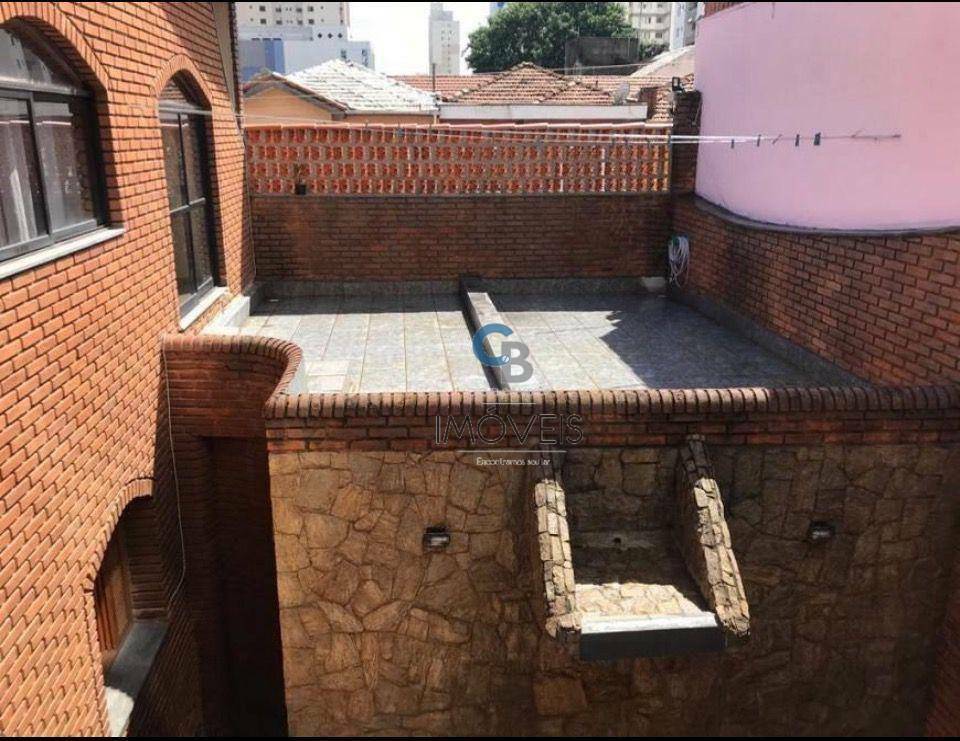 Sobrado à venda e aluguel com 4 quartos, 250m² - Foto 19